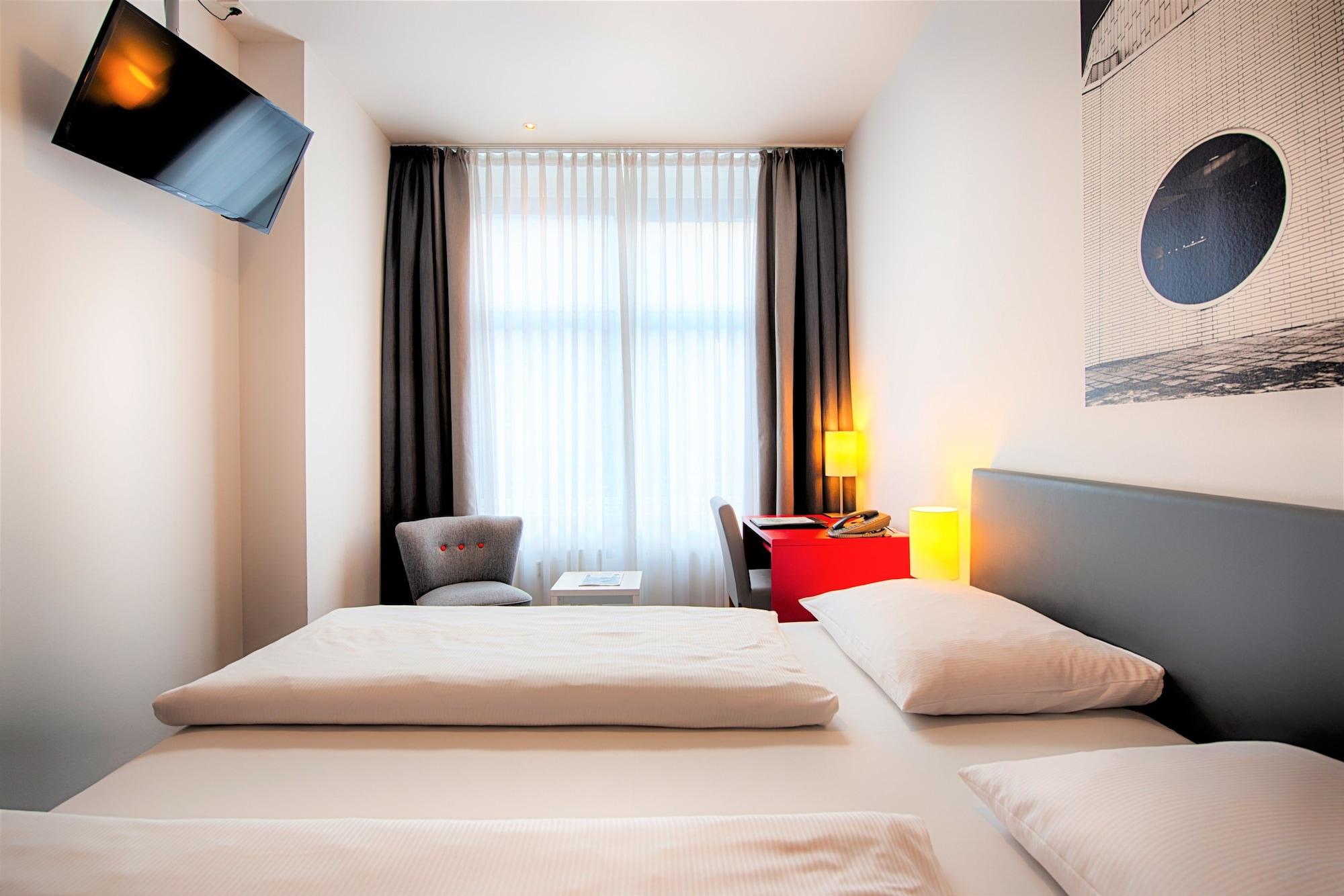 Garner Hotel Berlin - Gendarmenmarkt By Ihg Kültér fotó